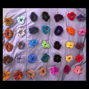 35 Scrunchies!
